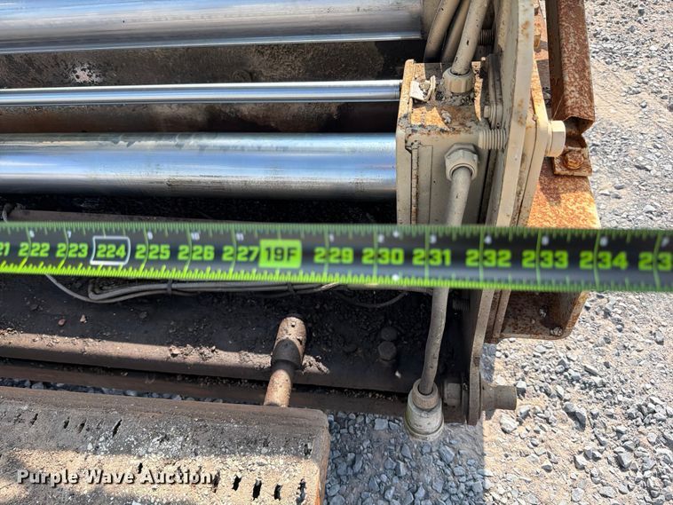 image for item ED5965 2003 Roadtec SP-100B paver