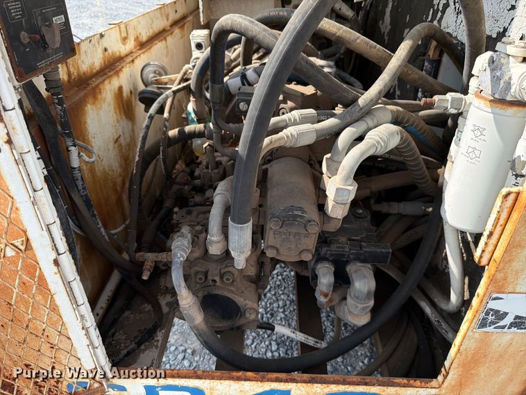 image for item ED5965 2003 Roadtec SP-100B paver