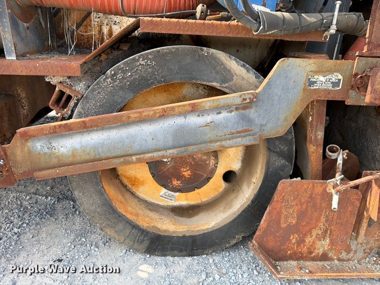 image for item ED5965 2003 Roadtec SP-100B paver