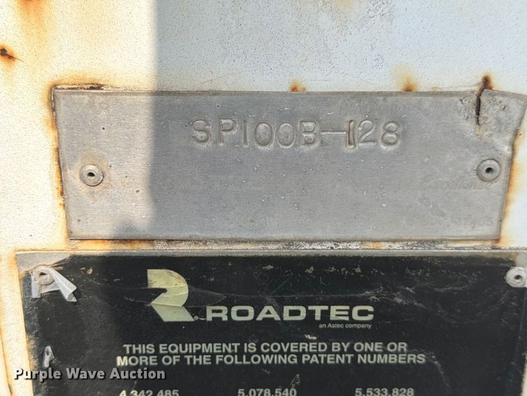 image for item ED5965 2003 Roadtec SP-100B paver