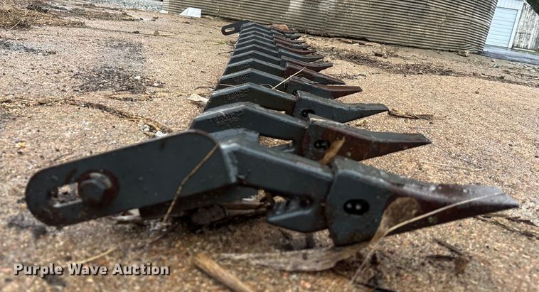 image for item EE4024 Skid steer bucket cutting edge 