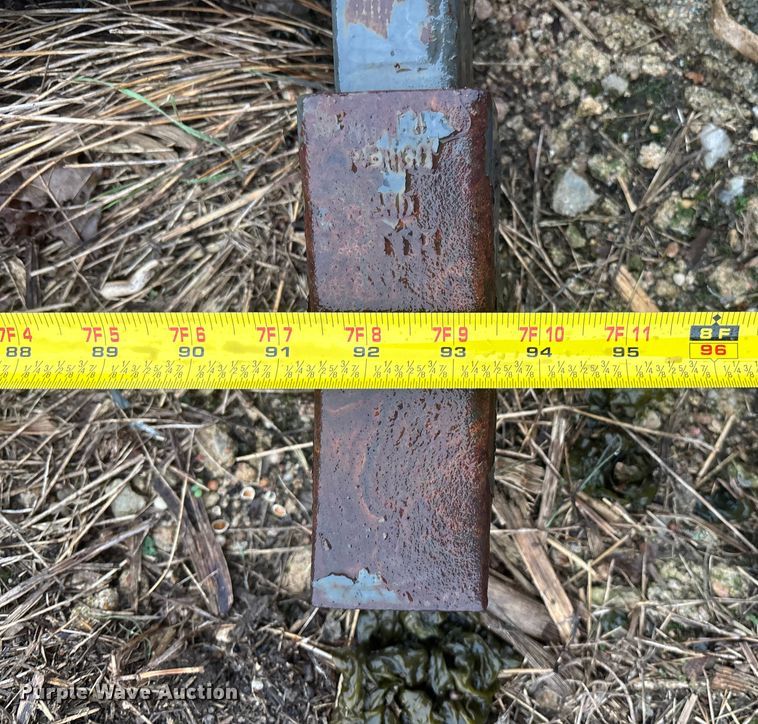 image for item EE4024 Skid steer bucket cutting edge 