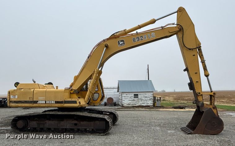 EXCAVADORA 1996 JOHN DEERE 892ELC