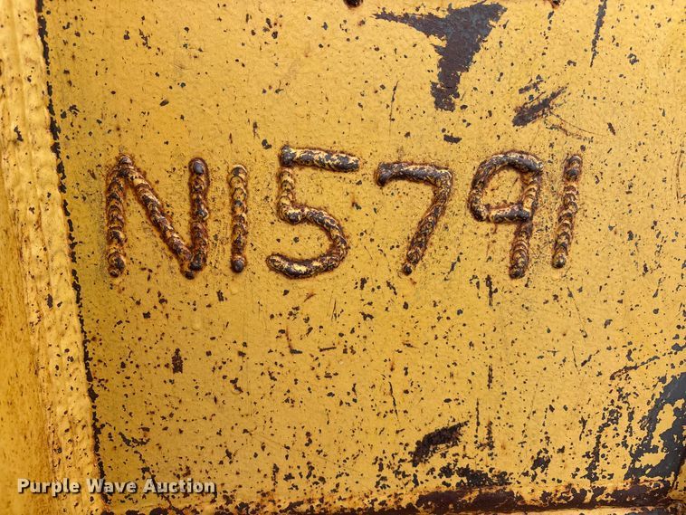 image for item EE4043 1996 John Deere 892E LC excavator