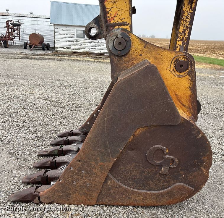 image for item EE4043 1996 John Deere 892E LC excavator