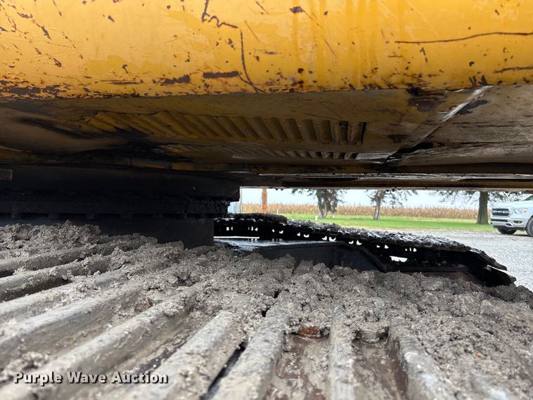 image for item EE4043 1996 John Deere 892E LC excavator