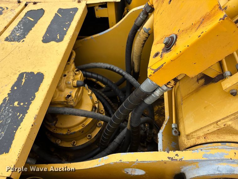 image for item EE4043 1996 John Deere 892E LC excavator