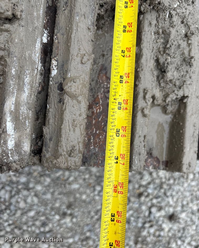 image for item EE4043 1996 John Deere 892E LC excavator