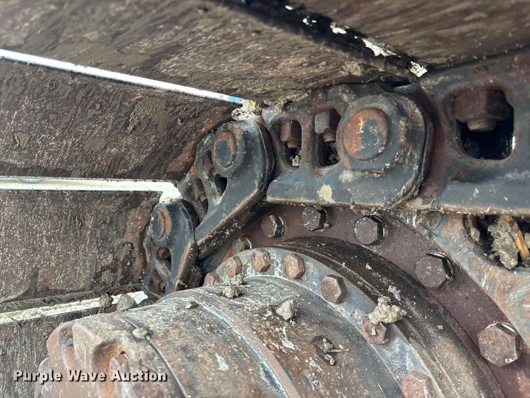 image for item EE4043 1996 John Deere 892E LC excavator