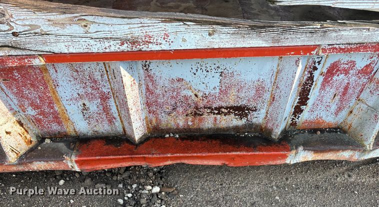 image for item EE4048 Roll-off dumpster