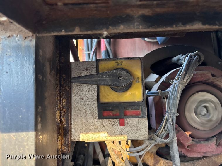 image for item EE4050 Weber generator