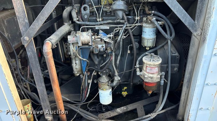 image for item EE4050 Weber generator