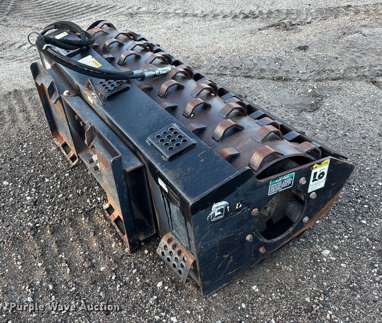 image for item EE4051 John Deere HE200  skid steer vibratory drum roller