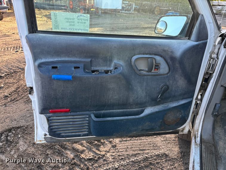 image for item EE4052 1999 Chevrolet K2500 utility bed pickup truck