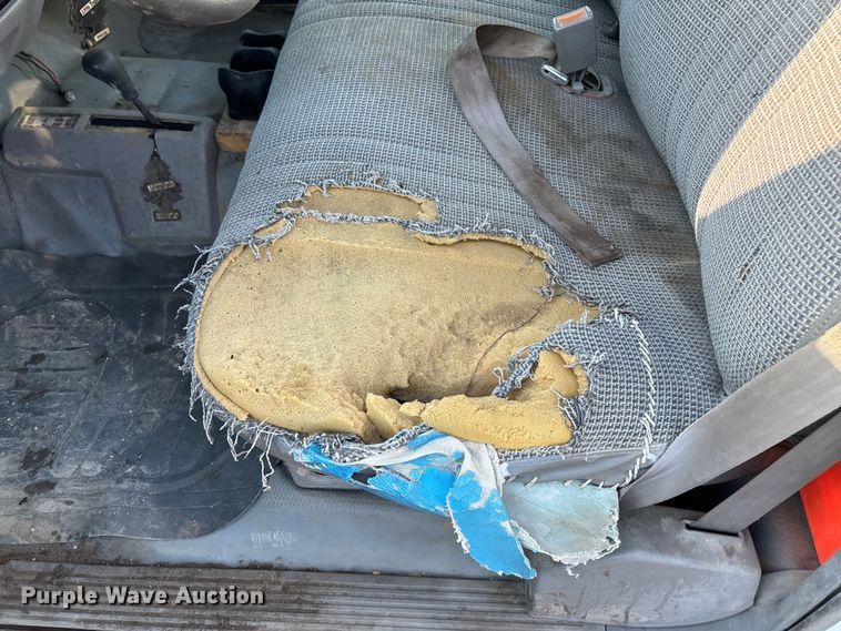 image for item EE4052 1999 Chevrolet K2500 utility bed pickup truck