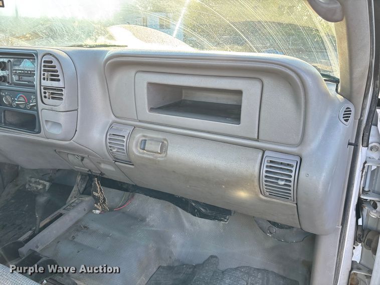 image for item EE4052 1999 Chevrolet K2500 utility bed pickup truck