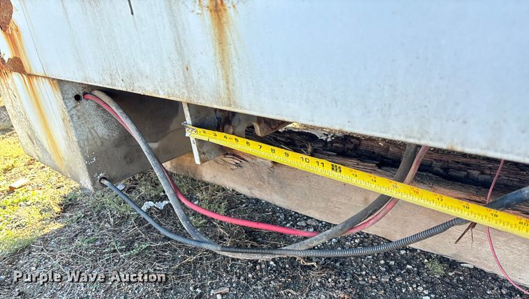 image for item EE4054 Terex Telelect IN04664 utility / service bed