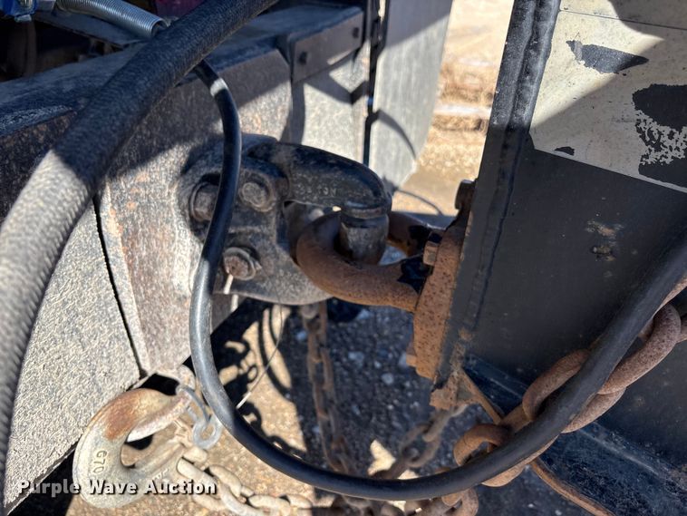 image for item EE4056 2016 Felling Trailers FT-40-2 LP equipment trailer