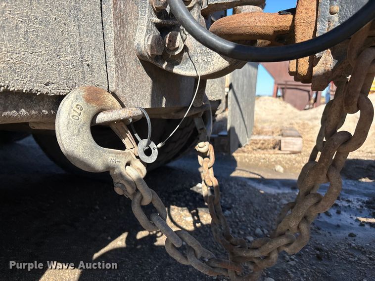 image for item EE4056 2016 Felling Trailers FT-40-2 LP equipment trailer