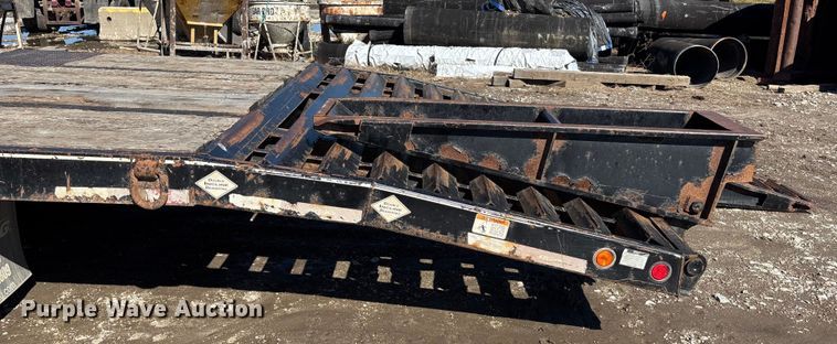 image for item EE4056 2016 Felling Trailers FT-40-2 LP equipment trailer
