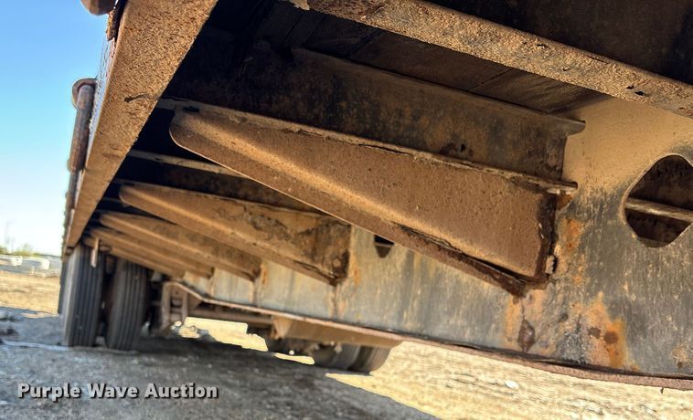 image for item EE4056 2016 Felling Trailers FT-40-2 LP equipment trailer