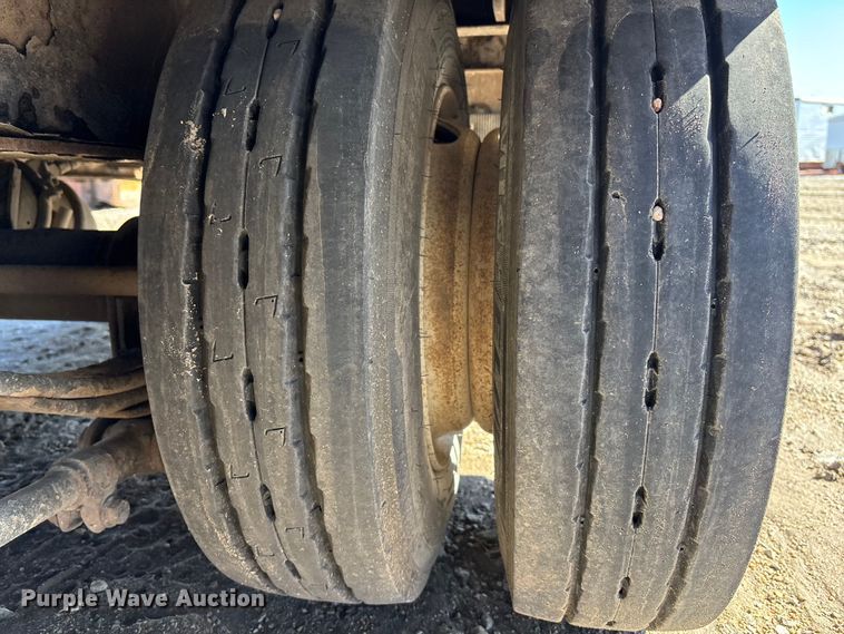 image for item EE4056 2016 Felling Trailers FT-40-2 LP equipment trailer