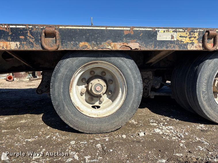 image for item EE4056 2016 Felling Trailers FT-40-2 LP equipment trailer