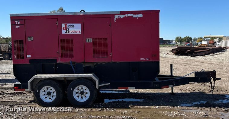 image for item EE4059 2006 Baldor TS250T generator