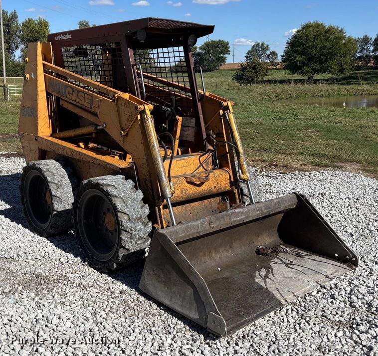 image for item EE4060 Case 1845C Uniloader skid steer loader