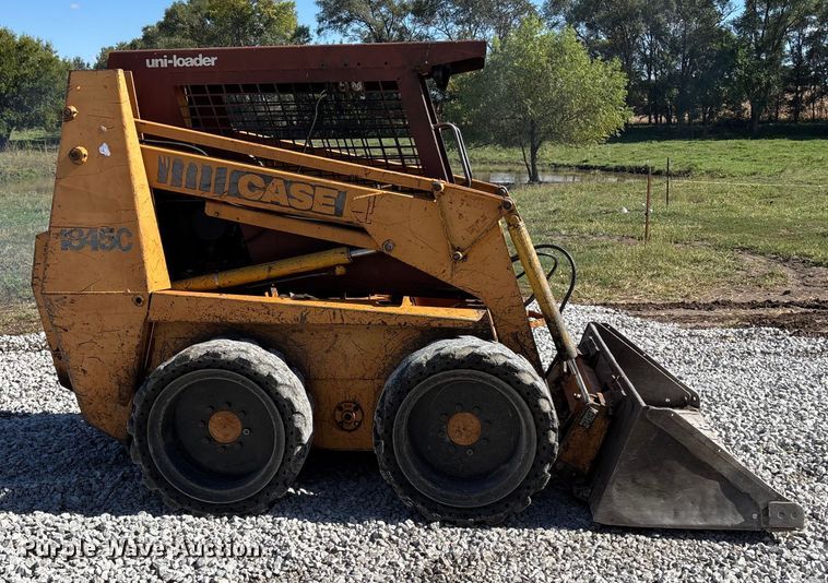 image for item EE4060 Case 1845C Uniloader skid steer loader