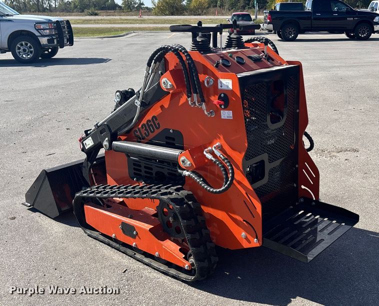 image for item EE4081 2025 SDLOOL SL36C compact utility loader