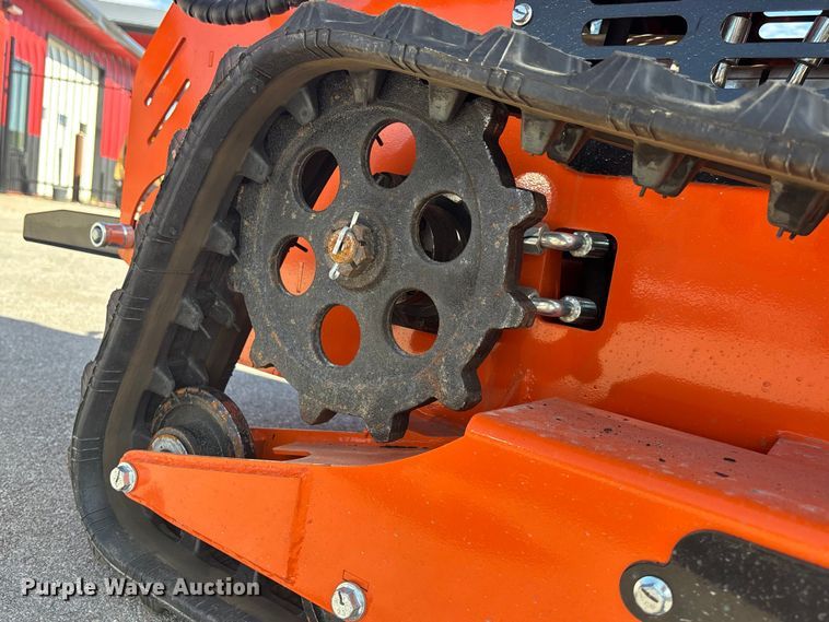 image for item EE4081 2025 SDLOOL SL36C compact utility loader