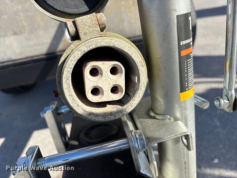 image for item EE4082 Miller D502K 5+20 CC/CV DC diesel welder welder/generator