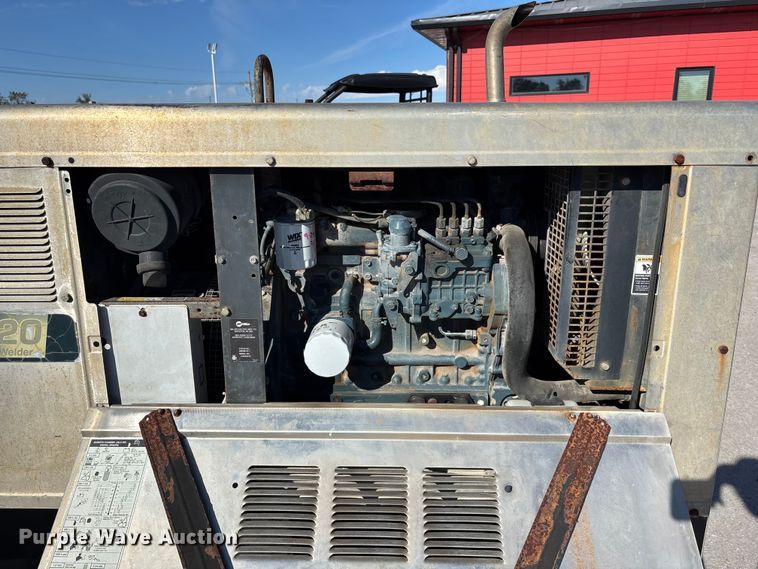 image for item EE4082 Miller D502K 5+20 CC/CV DC diesel welder welder/generator