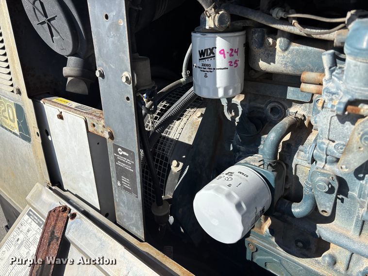 image for item EE4082 Miller D502K 5+20 CC/CV DC diesel welder welder/generator