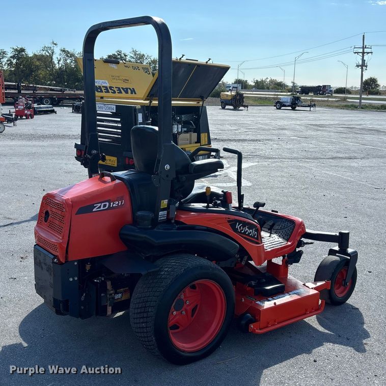 image for item EE4083 2023 Kubota ZD 1211 ZTR lawn mower