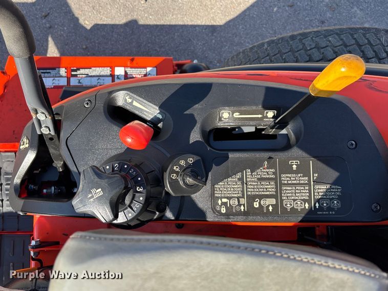 image for item EE4083 2023 Kubota ZD 1211 ZTR lawn mower