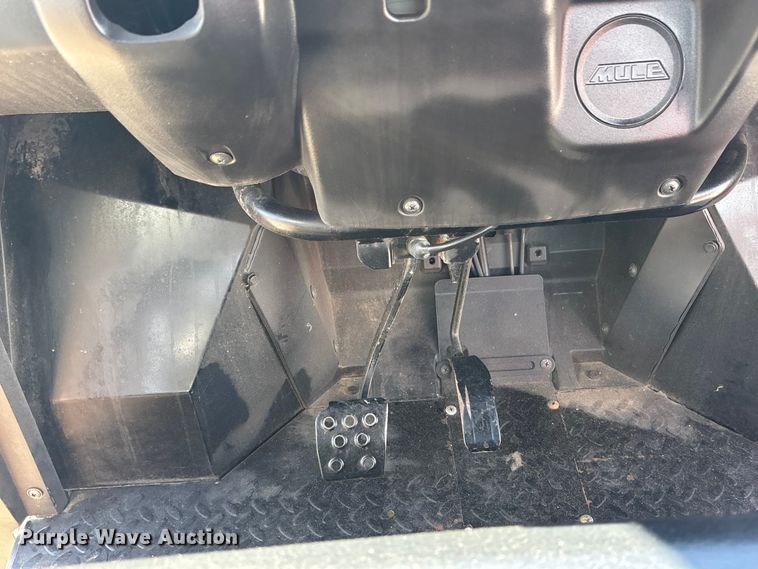 image for item EE4085 2020 Kawasaki Mule 5x utility vehicle