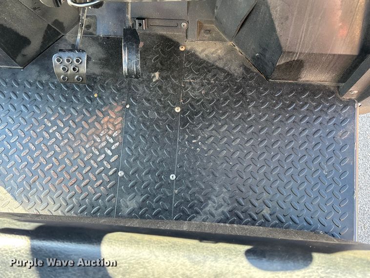 image for item EE4085 2020 Kawasaki Mule 5x utility vehicle