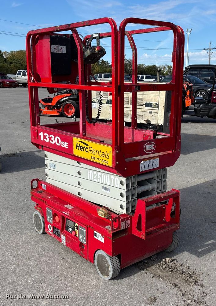 image for item EE4086 2018 MEC Ariel work platform 1330SE scissor lift