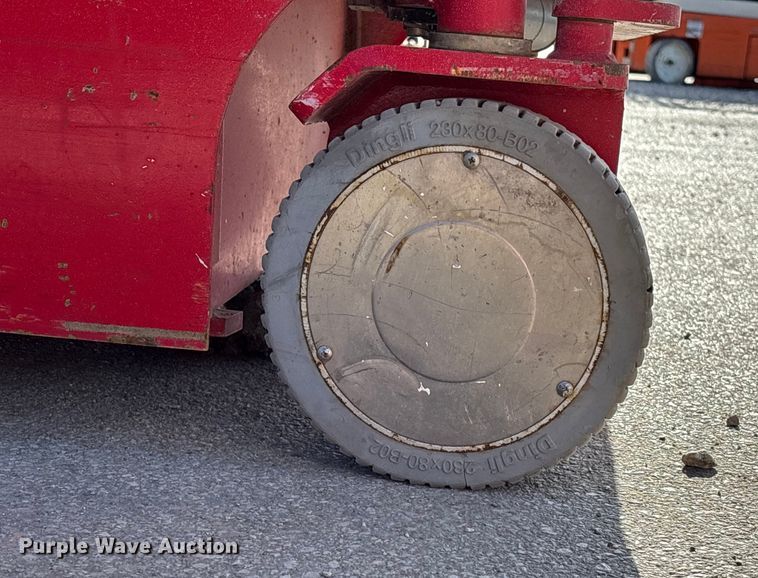 image for item EE4086 2018 MEC Ariel work platform 1330SE scissor lift