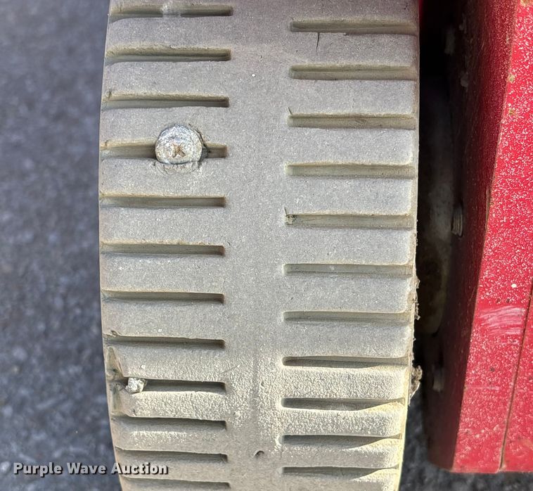 image for item EE4086 2018 MEC Ariel work platform 1330SE scissor lift