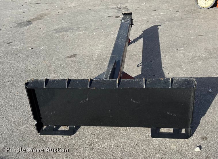 image for item EE4090 2025 GIYI GYSTB47 skid steer jib