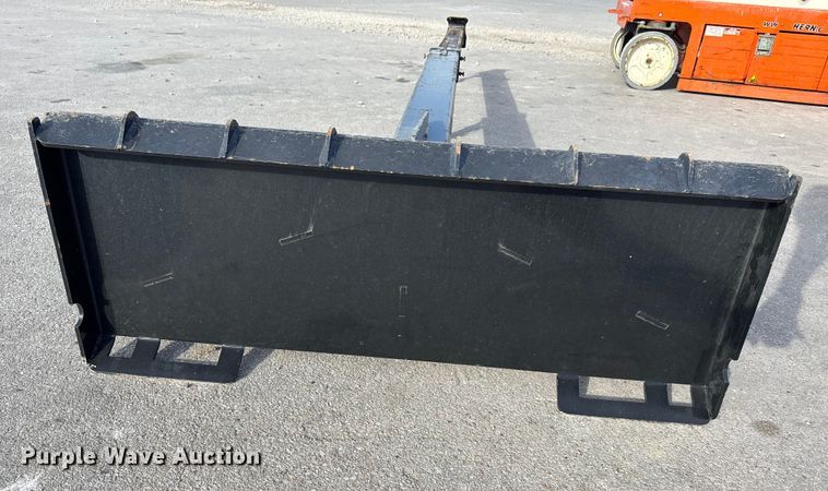 image for item EE4090 2025 GIYI GYSTB47 skid steer jib