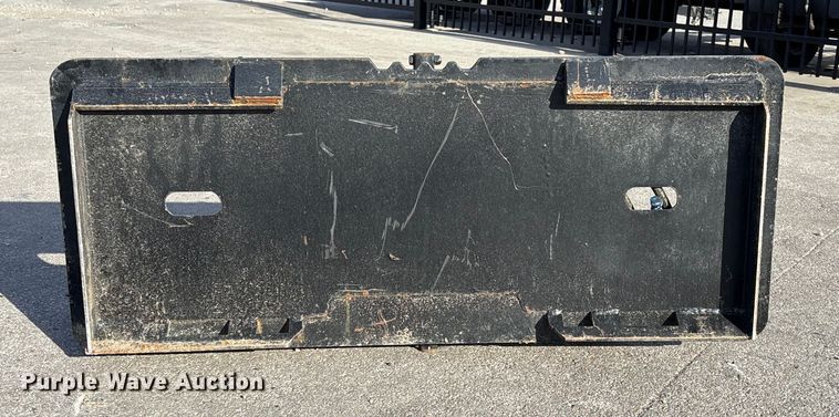 image for item EE4091 Kit containers QTTP skid steer tree puller