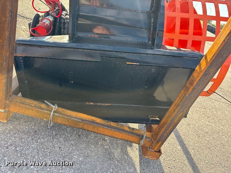 image for item EE4092 2025 MMS X39 compact utility loader trencher