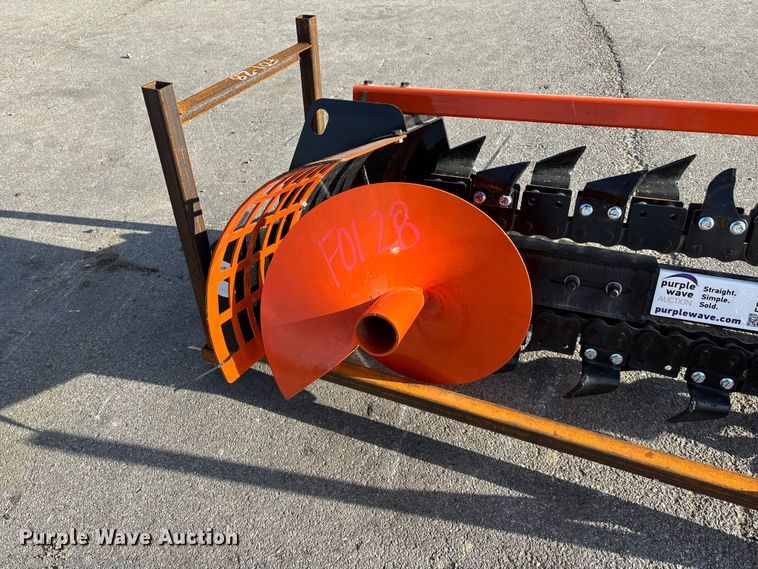 image for item EE4092 2025 MMS X39 compact utility loader trencher