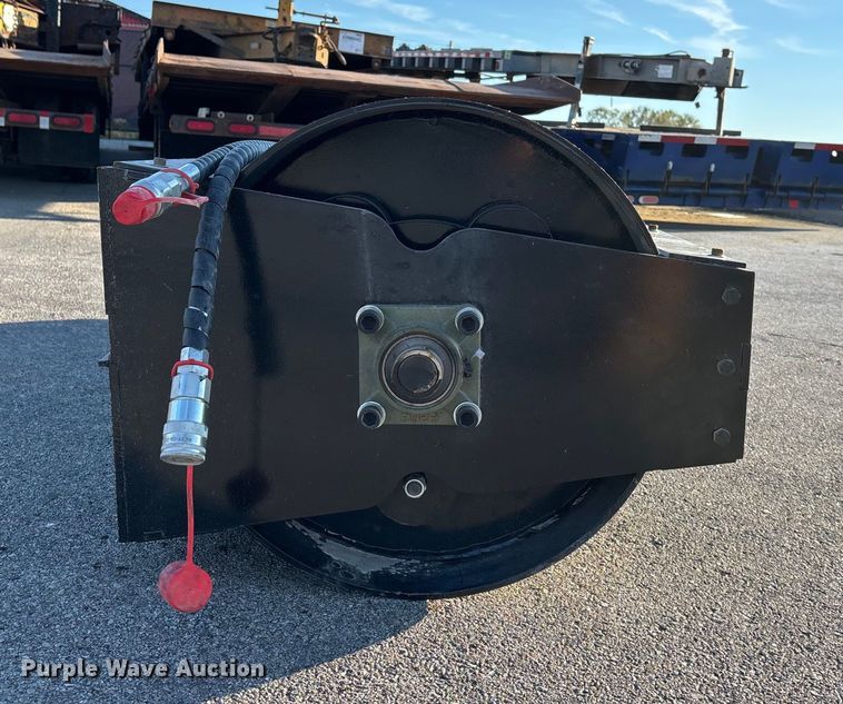 image for item EE4098 2025 GIYI GY-VR72 skid steer vibratory roller