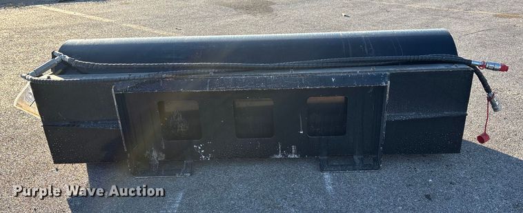 image for item EE4098 2025 GIYI GY-VR72 skid steer vibratory roller