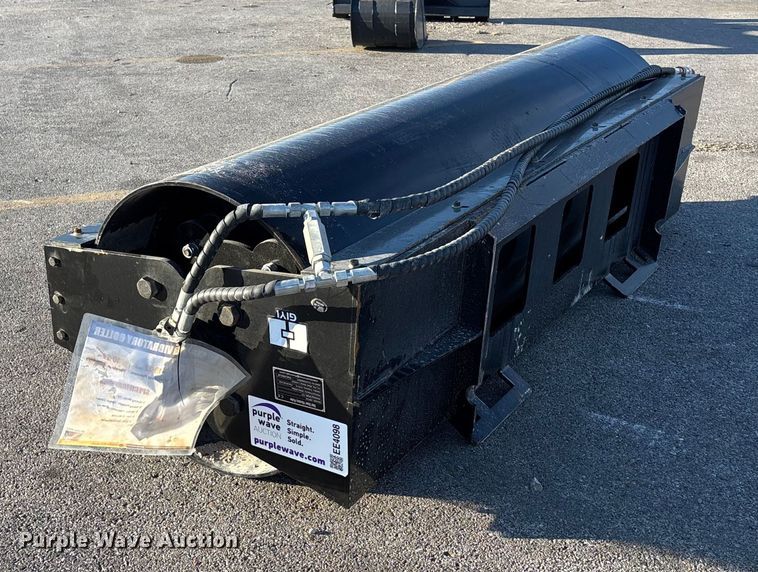 image for item EE4098 2025 GIYI GY-VR72 skid steer vibratory roller